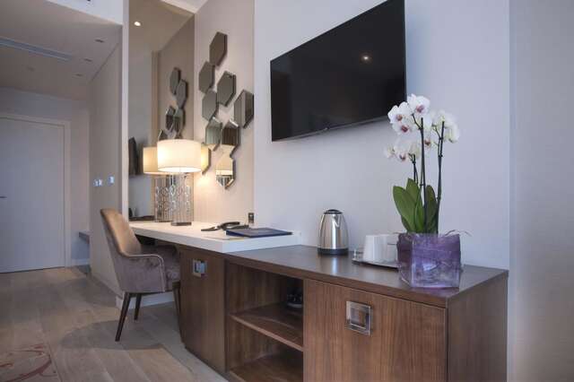 Отель Hotel Riva Петровац-15