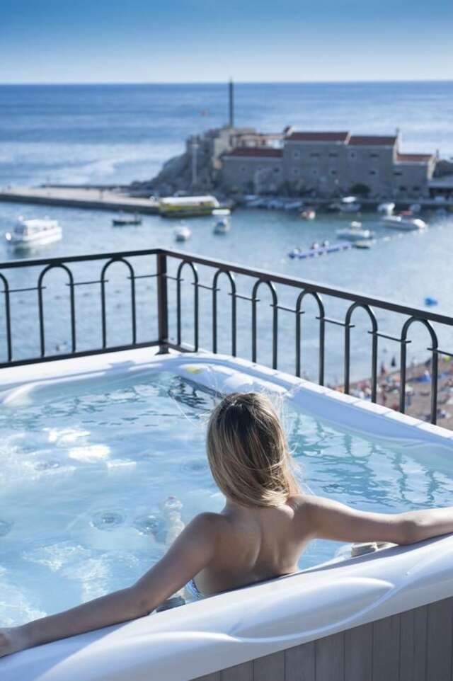 Отель Hotel Riva Петровац-27